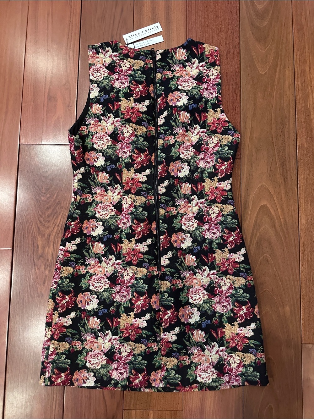 NWT Alice + Olivia Black Floral Jacquard Sheath Dress Multi-Color Blooms Size 6 - Picture 7 of 9